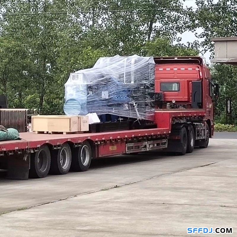 遼寧客戶(hù)淮柴1000KW博杜安柴油發(fā)電機(jī)組于昨日發(fā)貨！